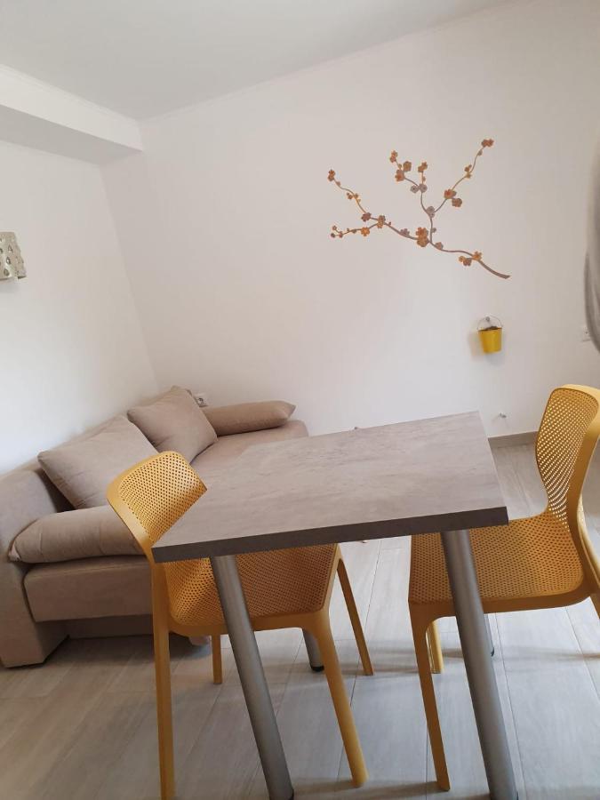 Apartman Mi Nerezine Bagian luar foto