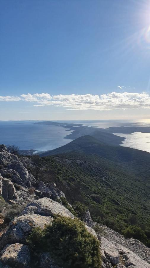 Apartman Mi Nerezine Bagian luar foto